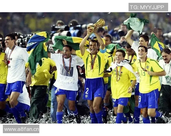 世界杯冠军之路：回顾历届强队如何书写足球传奇与辉煌时刻